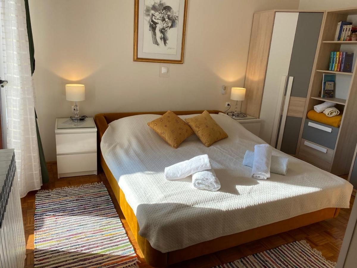 Family Apartments Vesna- 100 M Beach -Center 茨里克韦尼察 外观 照片